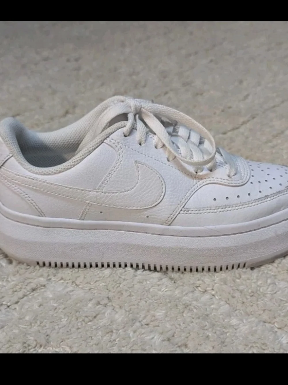 Nike Court Vision Alta LTR Women's Size 7 Triple White Sneakers